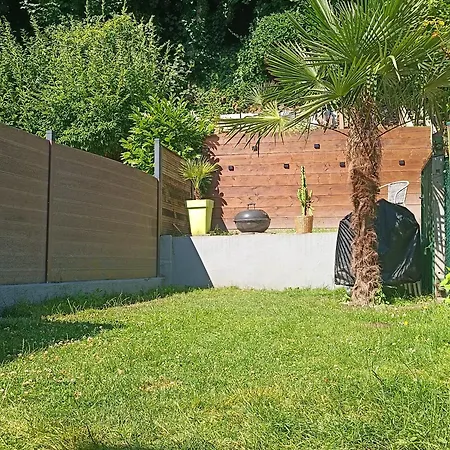 Maison De Charme A Max 10 Personnes Holiday home Rouen
