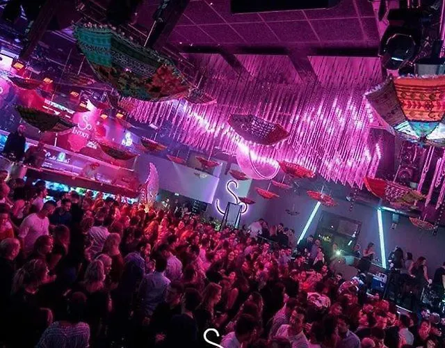 Casa vacanze Maison De Charme à Max 10 Personnes